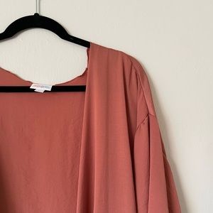 Large NWOT LulaRoe Shirley kimono